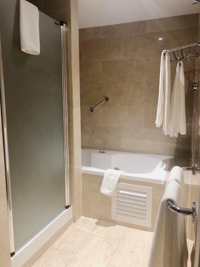 Deluxe Double Room with Balcony and Sea View